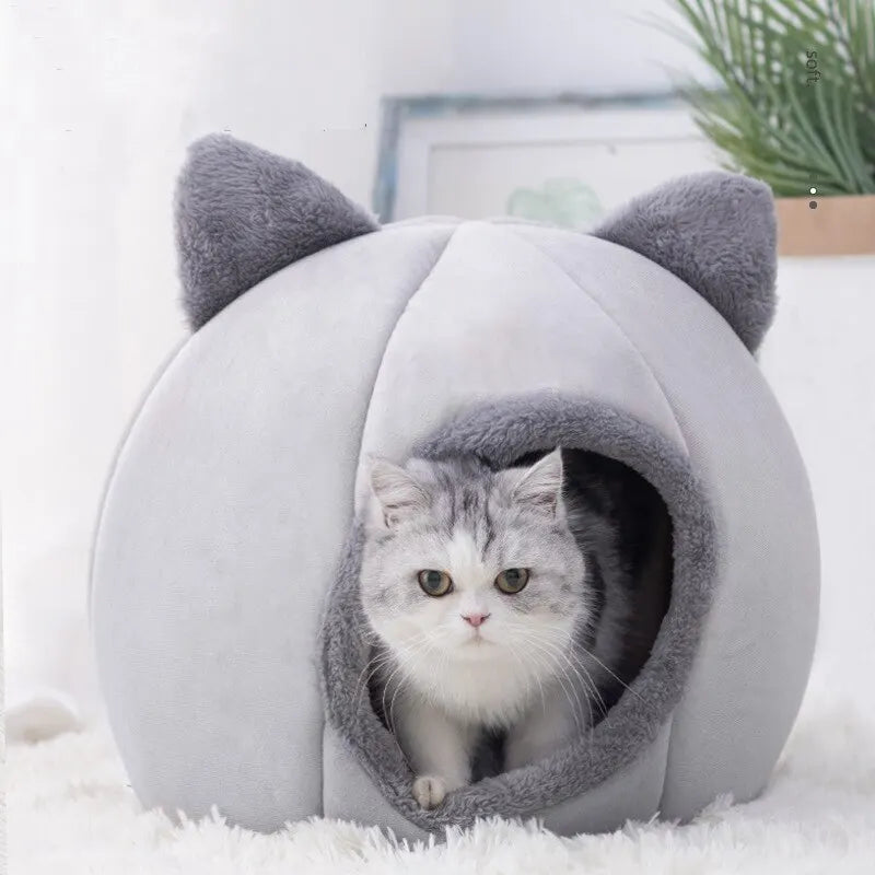 Warm Comfortable Cat Tent Cave for hours of Sleeping enjoyment